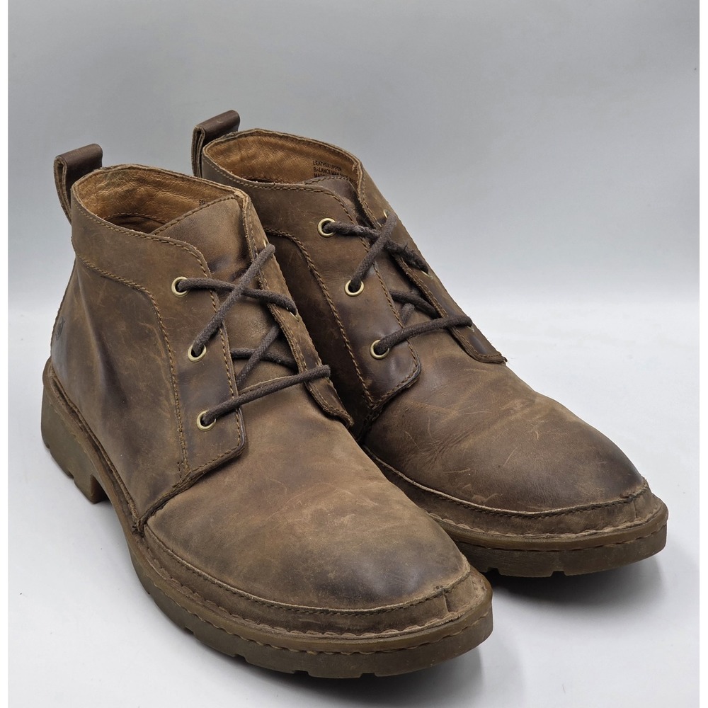 Born H44523 Men's Distressed Brown Leather Chukka Ankle Boots Size 9M Casual